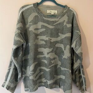 Vintage Havana Green Camo Sweater Small Oversized EUC